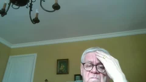 Snapshot of trekbeestje1 chatting on February 19, 10:00 am trekbeestje online show from February 19, 10:00 am