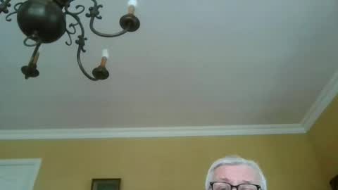 Snapshot of trekbeestje1 chatting on February 24, 8:45 am trekbeestje online show from February 24, 8:45 am