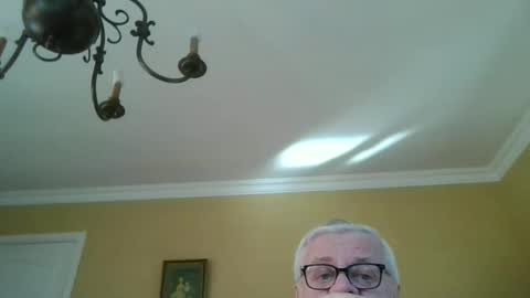 Snapshot of trekbeestje1 chatting on February 27, 8:47 am trekbeestje online show from February 27, 8:47 am