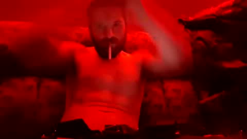 Snapshot of tretrix5588 chatting on January 4, 4:01 am tretrix5588 online show from January 4, 4:01 am