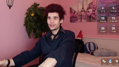 Snapshot of trevor_thomson chatting on February 13, 10:44 am Trevor online show from February 13, 10:44 am