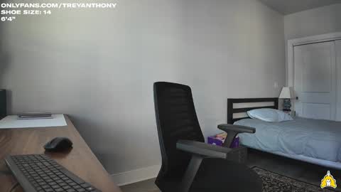 decentanthony online show from October 17, 1:57 pm