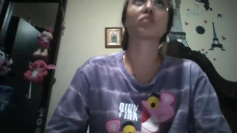 triana_bell online show from December 19, 11:03 pm