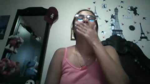 triana_bell online show from October 20, 1:39 am