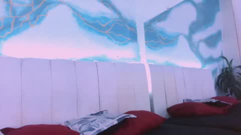 Snapshot of triana_crimson chatting on September 23, 9:51 pm triana_crimson online show from September 23, 9:51 pm
