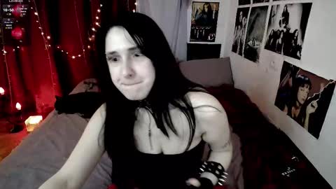 Snapshot of tricky_vicky666 chatting on March 15, 12:38 am Vicky online show from March 15, 12:38 am