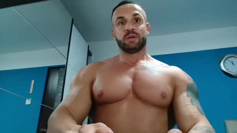tridentmuscles online show from December 13, 9:52 pm