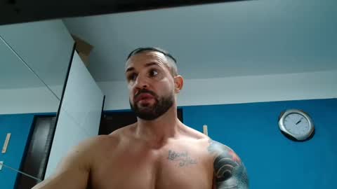 tridentmuscles online show from February 6, 12:05 pm
