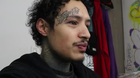 Snapshot of trieone chatting on October 30, 9:00 am - trieone online show from October 30, 9:00 am