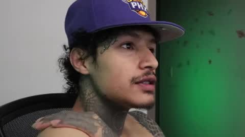 Snapshot of trieone chatting on December 5, 7:17 am - trieone online show from December 5, 7:17 am