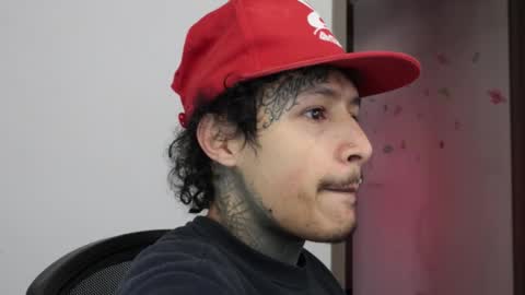 - trieone online show from February 2, 12:37 pm