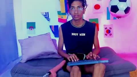 Johan online show from July 19, 12:42 pm