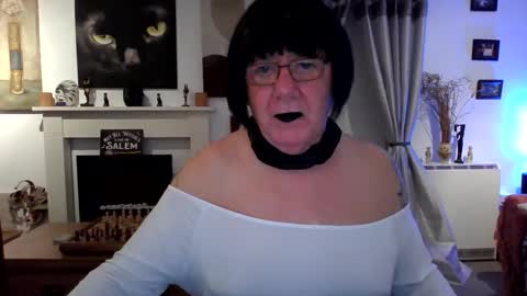 trinity1011 online show from January 16, 11:31 pm