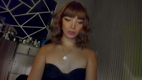 Snapshot of trinityfucksyou chatting on December 20, 2:49 pm Ms Ella online show from December 20, 2:49 pm