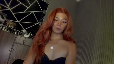 Snapshot of trinityfucksyou chatting on January 2, 4:46 pm Ms Ella online show from January 2, 4:46 pm