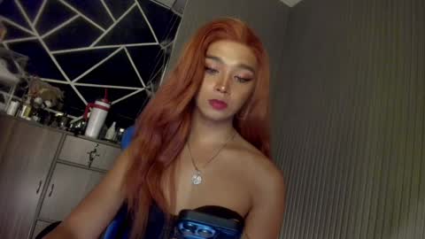 Snapshot of trinityfucksyou chatting on January 6, 12:57 pm Ms Ella online show from January 6, 12:57 pm