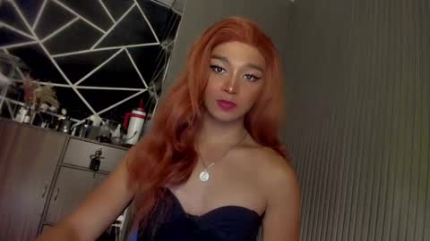 Snapshot of trinityfucksyou chatting on January 10, 11:54 am Ms Ella online show from January 10, 11:54 am