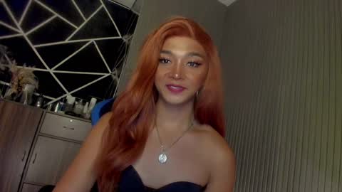 Snapshot of trinityfucksyou chatting on January 24, 5:00 pm Ms Ella online show from January 24, 5:00 pm