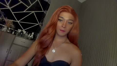 Snapshot of trinityfucksyou chatting on February 3, 3:17 pm Ms Ella online show from February 3, 3:17 pm