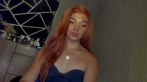 Snapshot of trinityfucksyou chatting on February 5, 10:51 am Ms Ella online show from February 5, 10:51 am