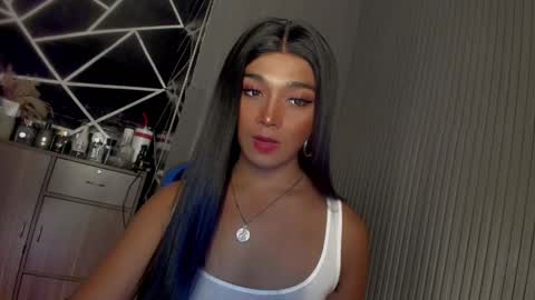 Snapshot of trinityfucksyou chatting on February 22, 12:40 pm Ms Ella online show from February 22, 12:40 pm