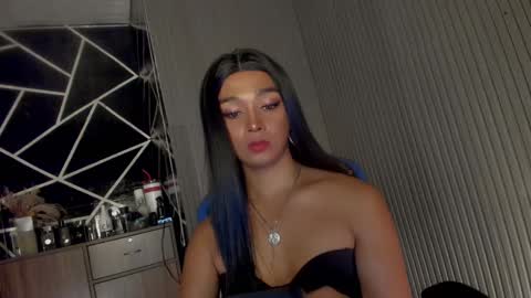 Snapshot of trinityfucksyou chatting on February 26, 4:45 pm Ms Ella online show from February 26, 4:45 pm