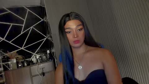 Snapshot of trinityfucksyou chatting on February 27, 3:59 pm Ms Ella online show from February 27, 3:59 pm