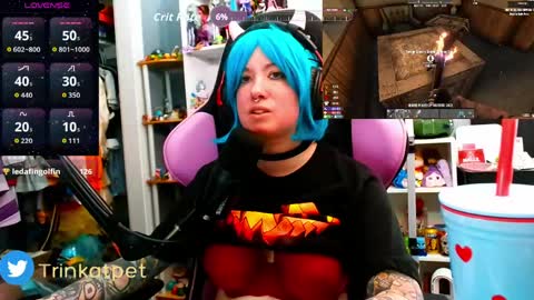 Trin Kat pet online show from March 20, 7:08 pm