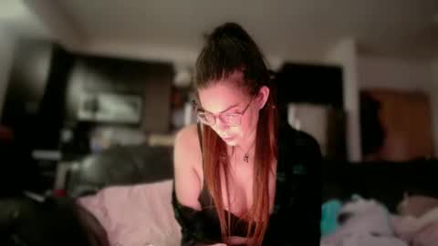 MadisonMontgomery online show from November 30, 7:40 pm
