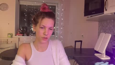 trippy online show from December 1, 11:21 pm