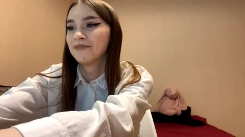 Snapshot of trishaawbrey chatting on October 30, 4:08 pm Ur Trisha online show from October 30, 4:08 pm