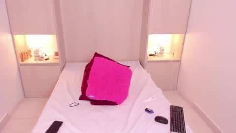 TRISHA online show from November 7, 4:12 am