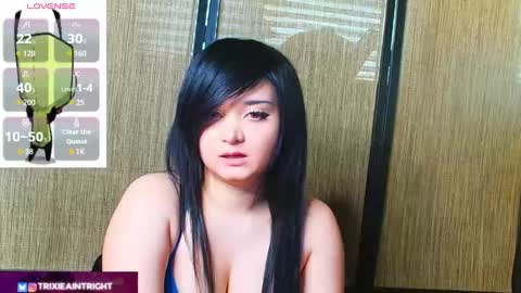 Snapshot of trixiedoescamcam chatting on September 25, 4:21 pm trixiedoescamcam online show from September 25, 4:21 pm