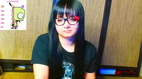 trixiedoescamcam online show from October 16, 1:06 am