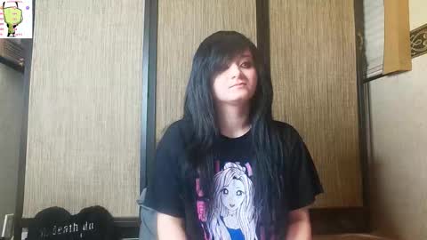 trixiedoescamcam online show from March 17, 1:10 am