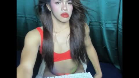 trixieeasian01 online show from January 6, 10:30 am