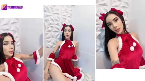 Snapshot of trixieemerald chatting on December 28, 1:08 am trixieemerald online show from December 28, 1:08 am