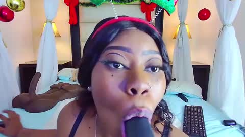 TrixieMar online show from December 28, 10:13 pm