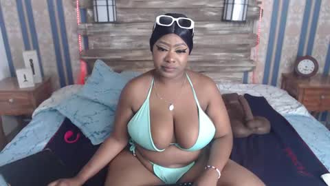 TrixieMar online show from September 27, 2:00 pm