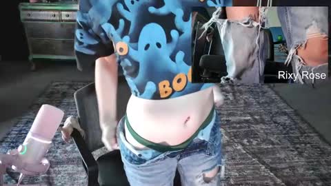 RixyRose online show from October 17, 3:47 pm