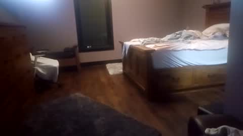 trojanswingers online show from April 14, 5:24 am