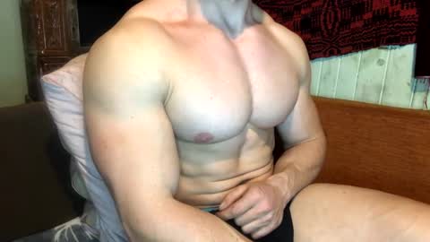 Troncq online show from March 3, 6:22 pm