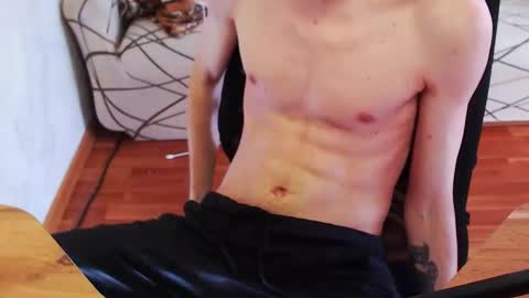 I POST MY FUCKING VIDEOS AND PICS    online show from March 25, 10:54 am