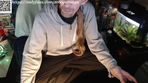 trooper0690 online show from May 19, 6:25 pm