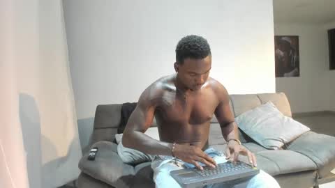 Troy Khalil online show from May 31, 12:41 am
