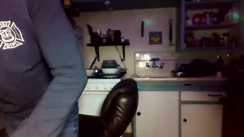 troystack41 online show from October 14, 12:11 am