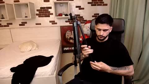 TroyWade online show from May 31, 4:58 pm