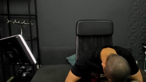 TroyWade online show from June 17, 5:03 pm