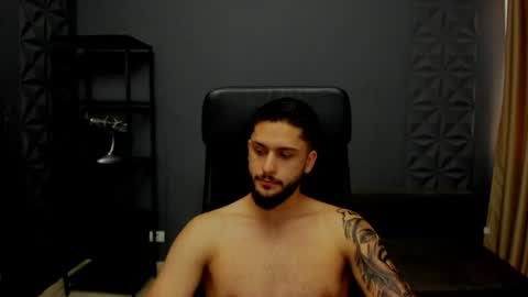 TroyWade online show from August 1, 4:23 am