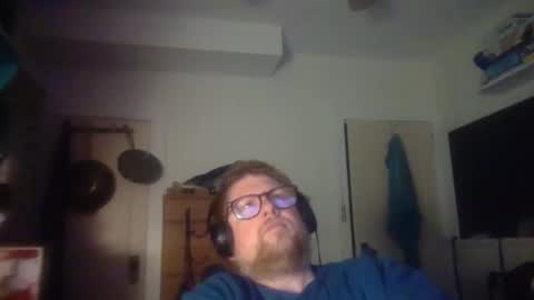 HandicappedLaugher online show from October 21, 2:56 am